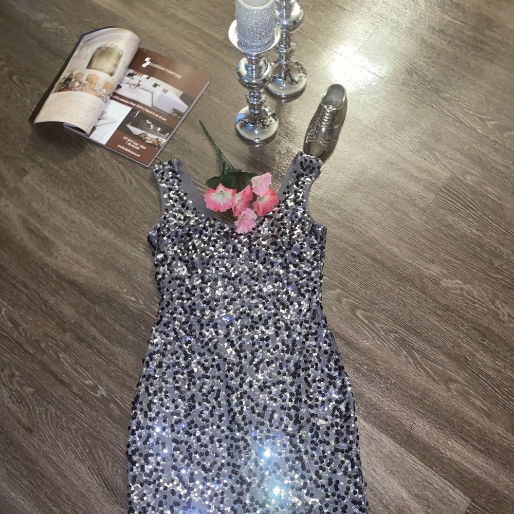 Women’s Party Dress